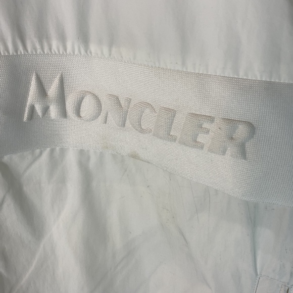 Moncler Men's White Hooded Rain Coat Jacket Size M Wind Water Proof - Picture 2 of 9